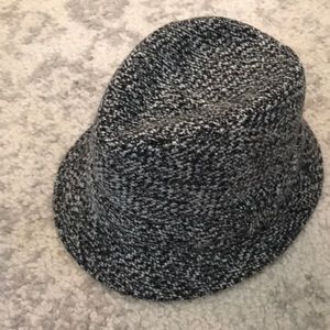 Toddler/baby wool hat